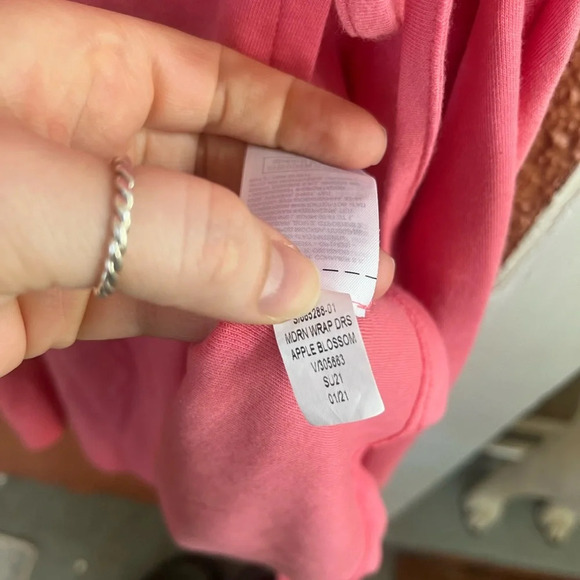 GAP Women’s Modern Wrap-Front Dress Apple Blossom Size Small Pima Cotton - Picture 2 of 5